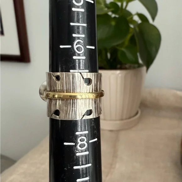 Sundance Silver and Moonstone Ring. 7US - Picture 8 of 11